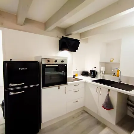 L'ecrin De - Lac, Centre-ville Et Parking סיסטרון